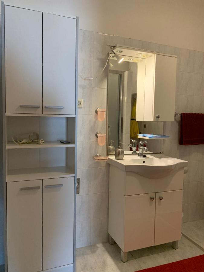 Apartment Elena 40 M2 With Beautiful Wide Sea Views 3 Stars Hvar Town Exterior foto